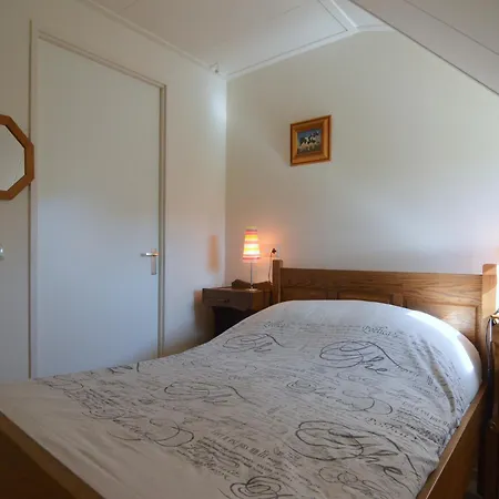 Hébergement de vacances In Near Hambroek, Cleaning Included *